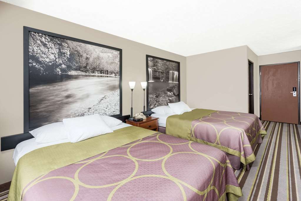 Super 8 by Wyndham Bolivar - photo 8