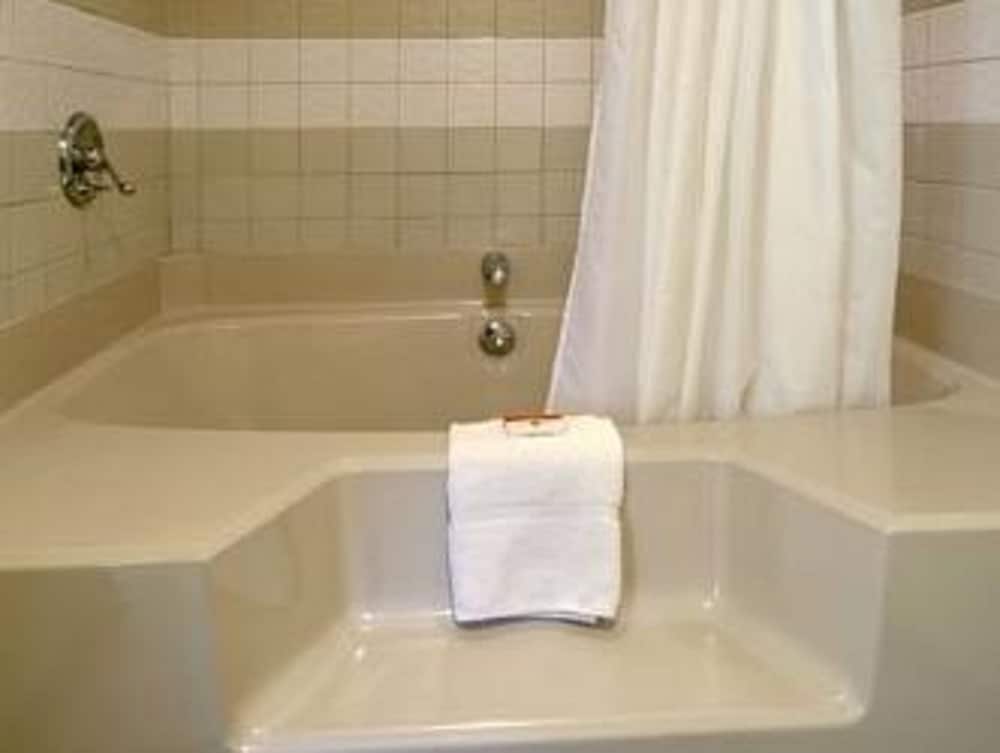 Inn of Loudon - photo 14