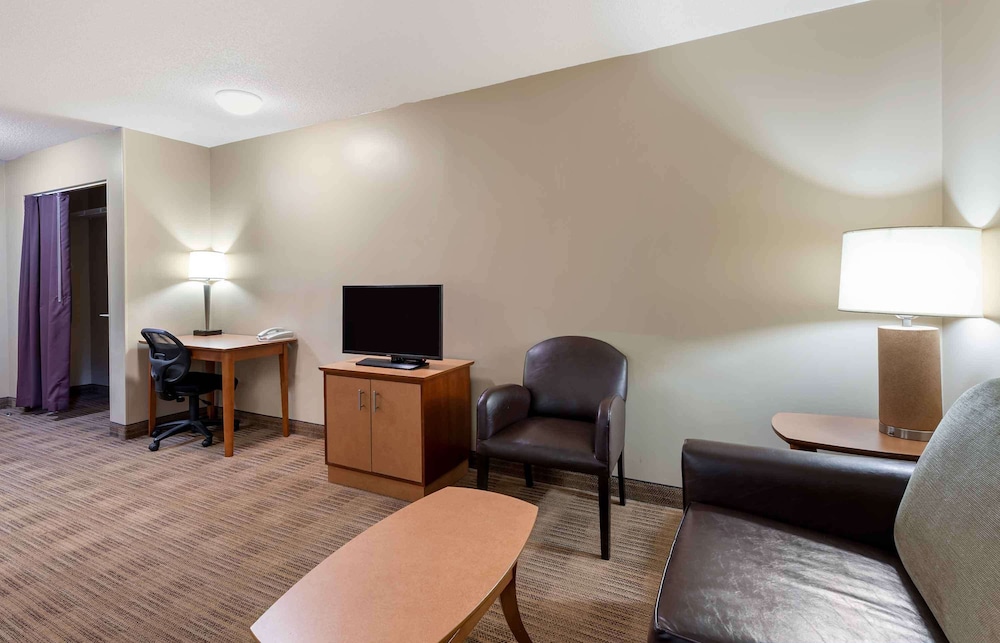 Extended Stay America Suites Cleveland Westlake - photo 13
