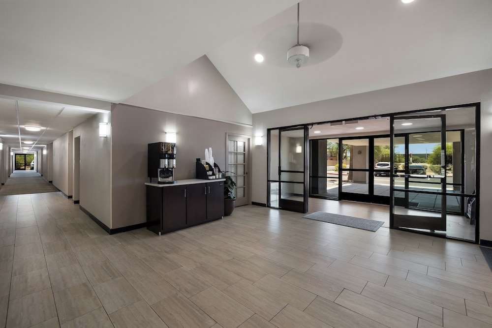 Red Roof Inn Tucson North Marana - photo 27