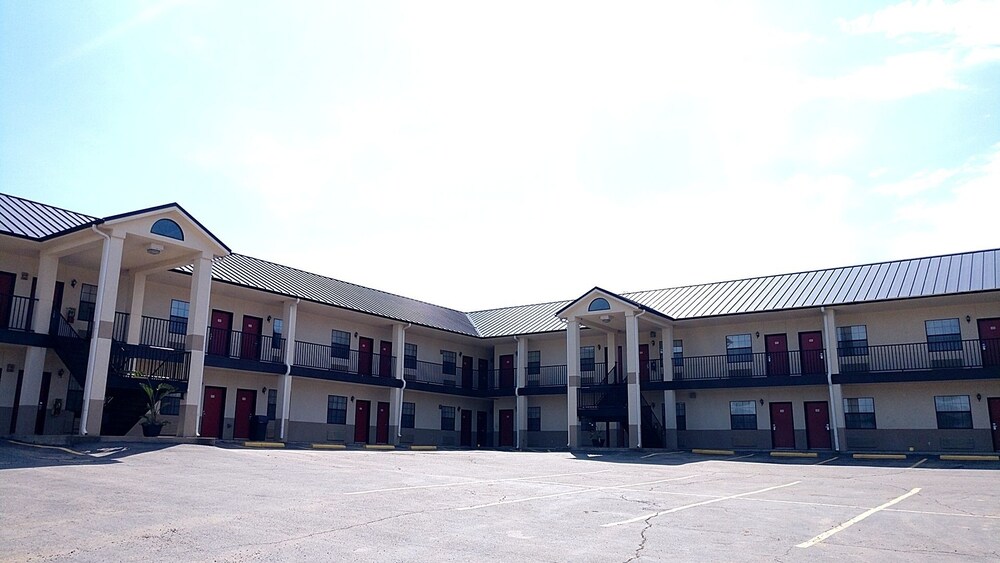 HiWay Inn Express Kiowa Hwy 69 - photo 14