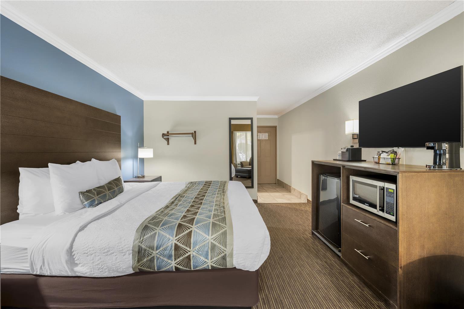 Best Western Airport Albuquerque InnSuites Hotel & Suites - photo 41
