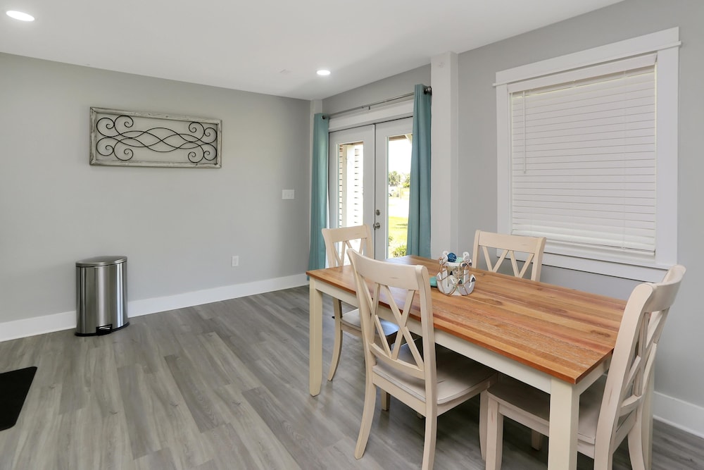 Anchored Inn by Pristine Properties Vacation Rentals - photo 32