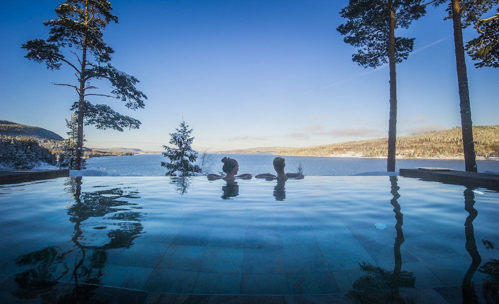 Orbaden Spa & Resort - carbon neutral hotel in Backa
