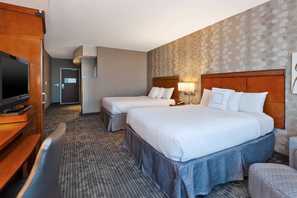 Courtyard by Marriott Omaha La Vista - photo 14