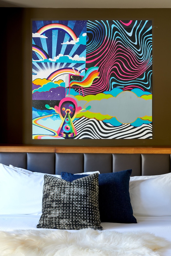 Hotel Ziggy on Sunset - photo 31