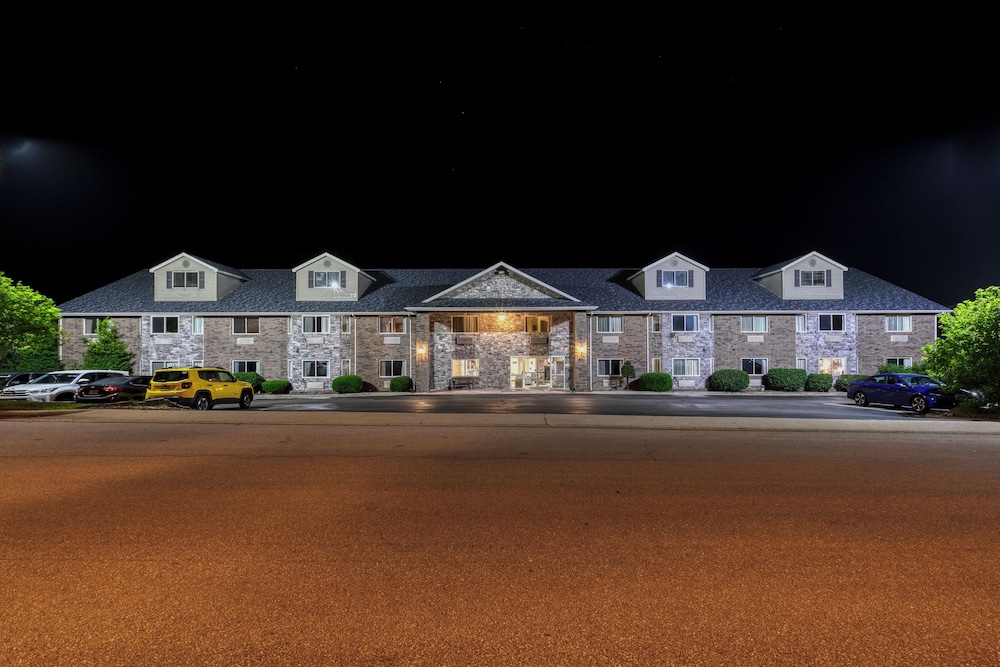 All Towne Suites - photo 70