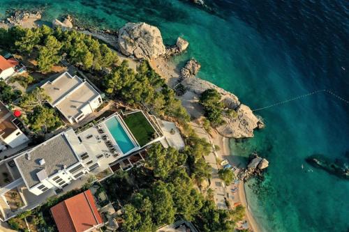 Villa Colomba a luxury villa in Brela seafront — 5-Star Luxury Hotel in Brela, Croatia