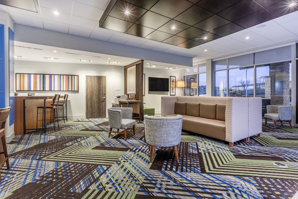 Holiday Inn Express & Suites Florence Cincinnati Airport by IHG - photo 29