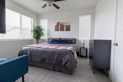 3 Bedroom Condo Pool Perfect for Families Free Parking Free Fast Wi Fi — 4-Star Luxury Hotel in American Fork, United States