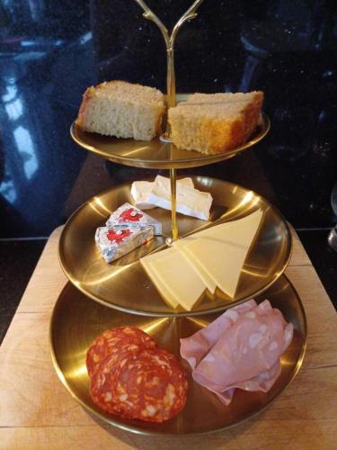 East Meets West Bed and Breakfast