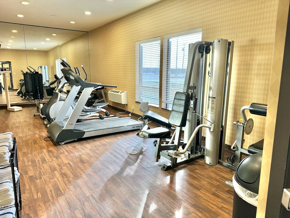 Spark by Hilton Fort Stockton - photo 59