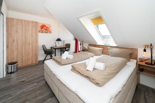 Quartier No 6 Apartment 14 — 4-Star Luxury Hotel in Busum, Germany