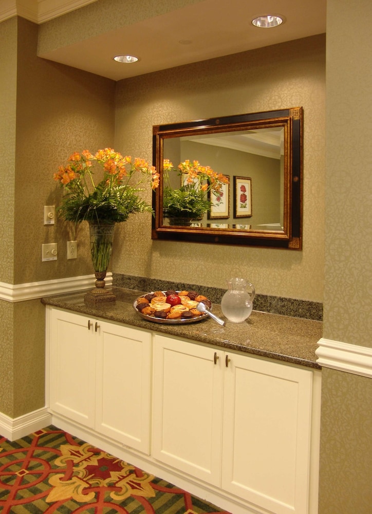 Hampton Inn & Suites Vicksburg - photo 85