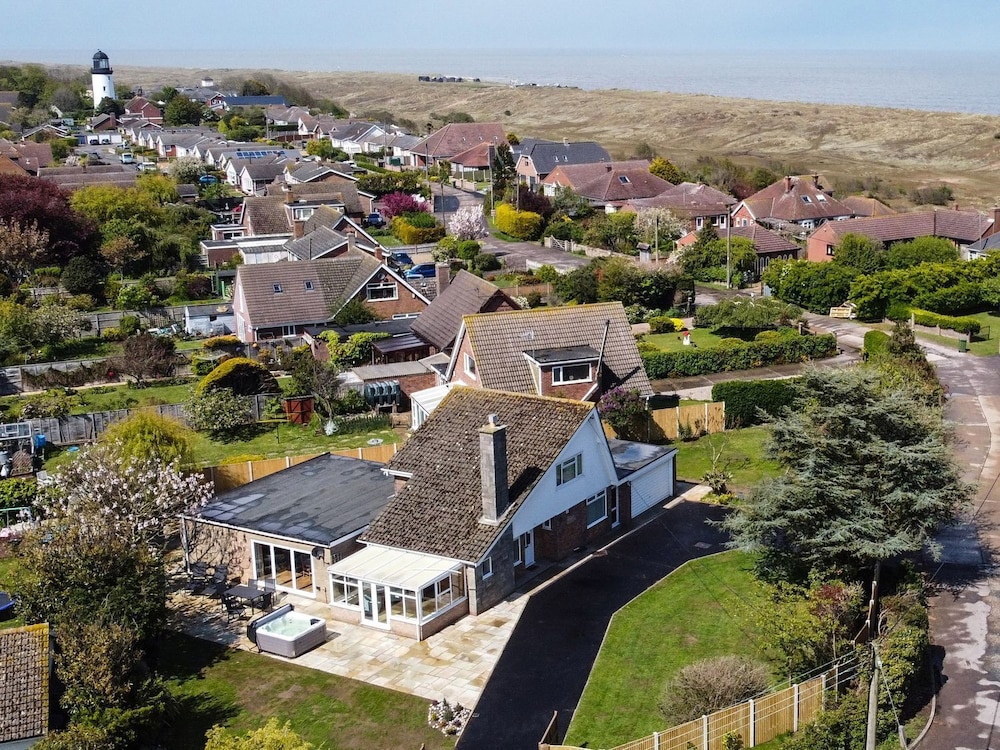 Fallowfield — 4-Star Luxury Hotel in Great Yarmouth, United Kingdom