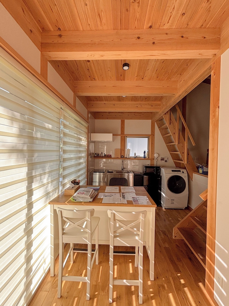 Crossfit Otoyo Strength Tiny House Free Firepit Bbq Grill Gym — Nankoku — photo 4