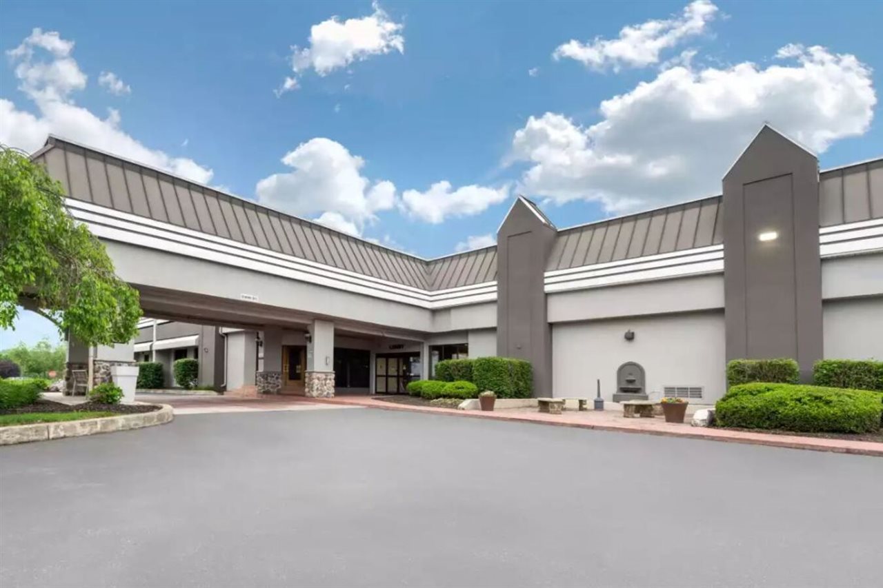 Clarion Hotel and Conference Center Harrisburg West in New Cumberland, United States