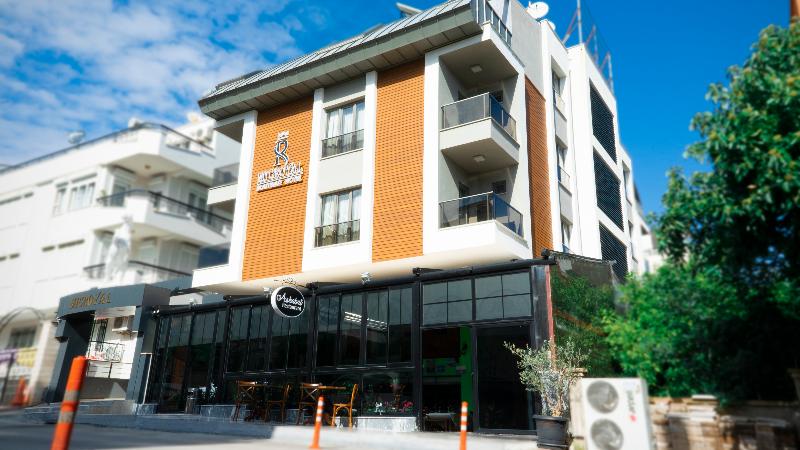 Mic Royal Hotel — hotel in Konyaalti