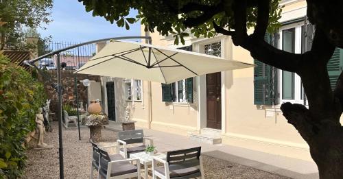 Holiday Garden House Roma — 4-Star Luxury Hotel in Rome, Italy