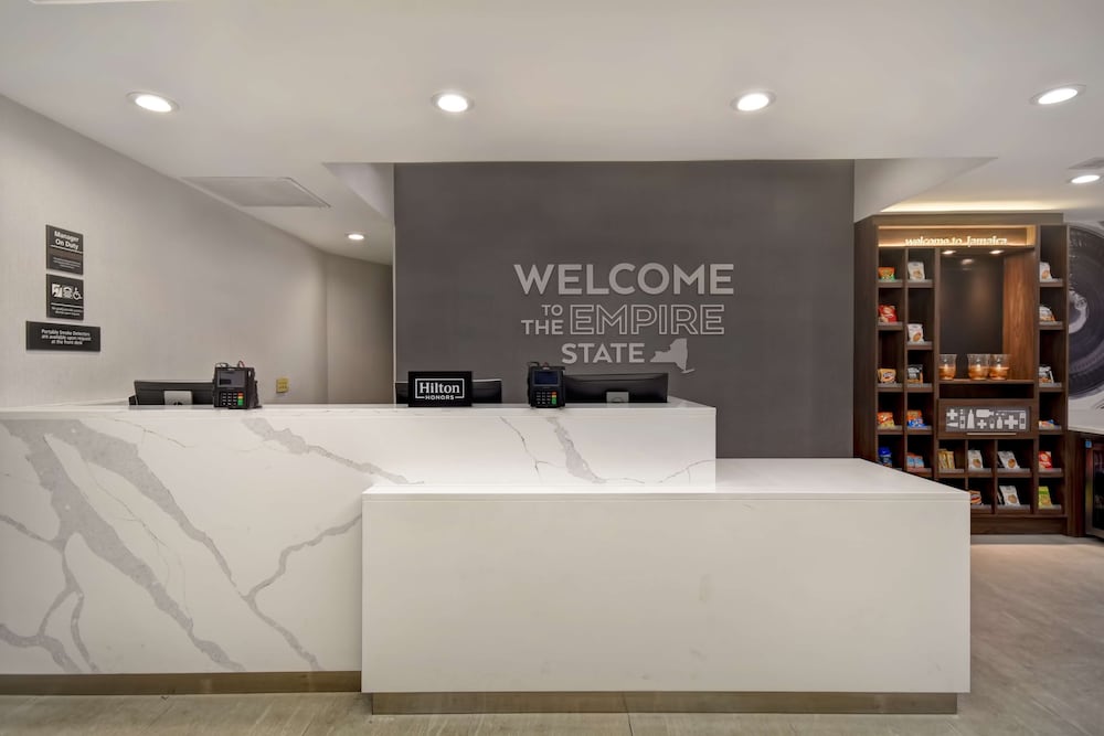 Hampton Inn Ny Jfk - photo 37