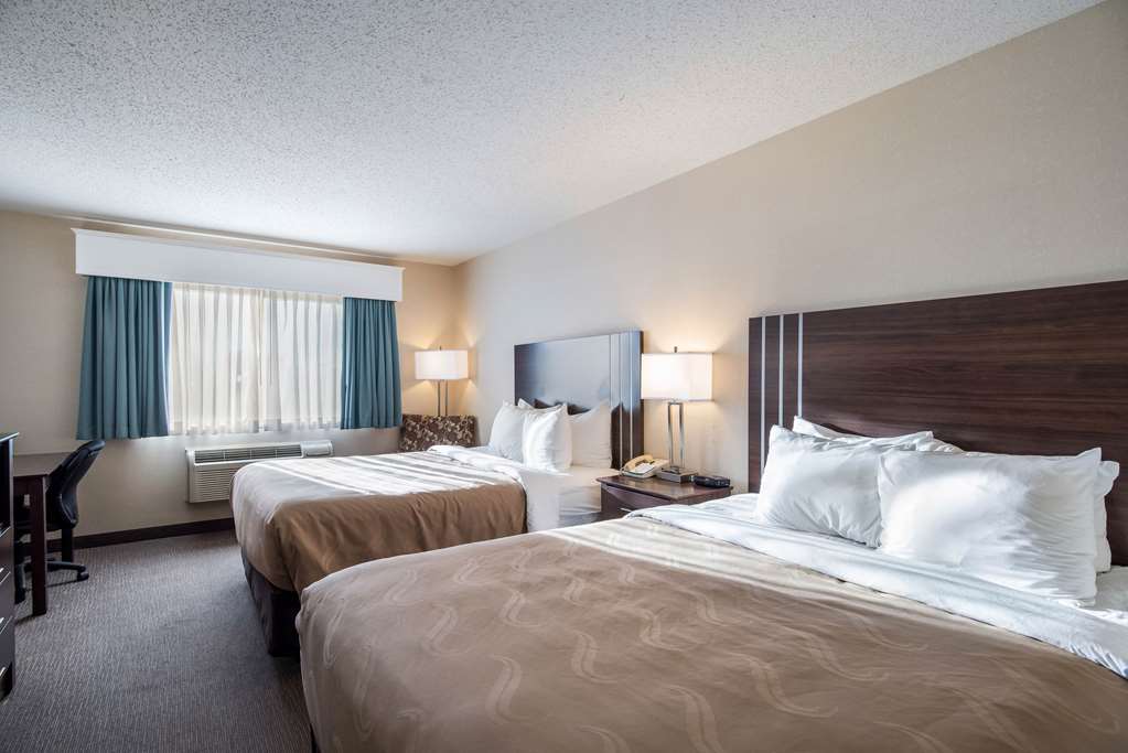 Quality Inn & Suites Pueblo West - photo 11