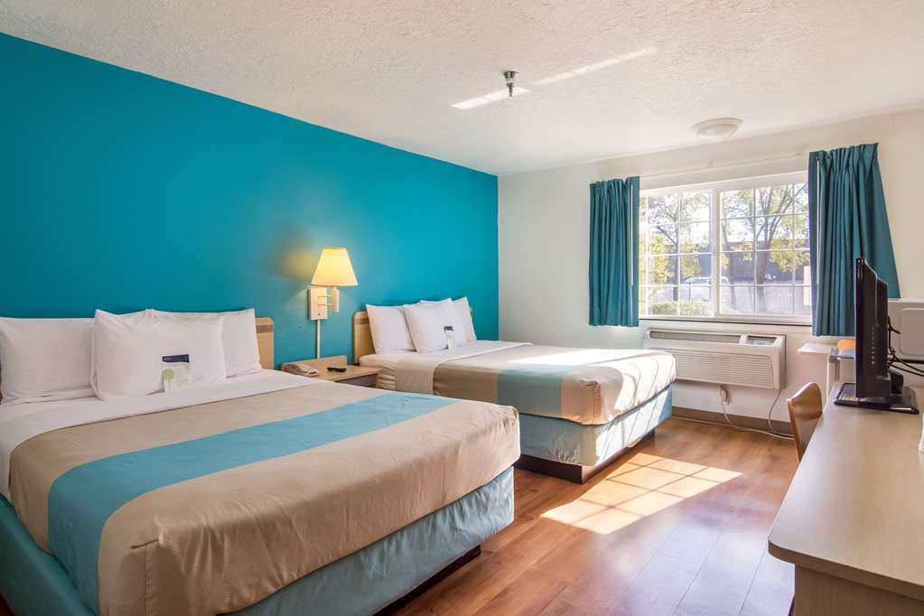 Motel 6 The Dalles OR - photo 11