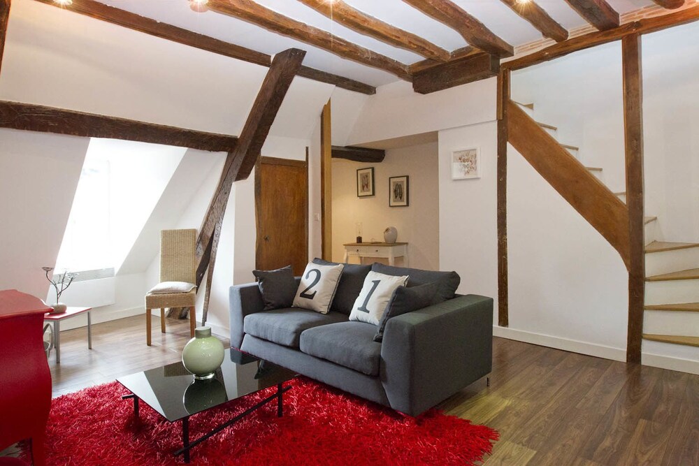 L'Appart d'Isa — 4-Star Luxury Hotel in Beaune, France