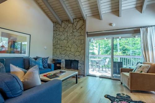 Snowcreek Condo 1555 — 4-Star Luxury Hotel in Sun Valley, United States