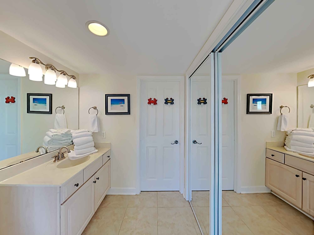 Regency Towers by Southern Vacation Rentals - photo 332