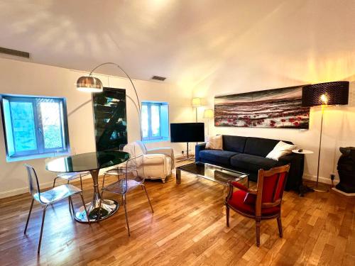 Le 47 in Avignon, France