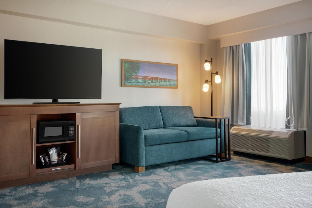 Hampton Inn Lancaster - photo 14