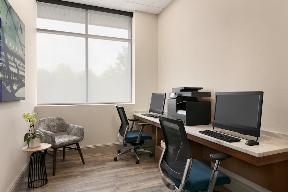 Crowne Plaza: Philadelphia King of Prussia by IHG - photo 26