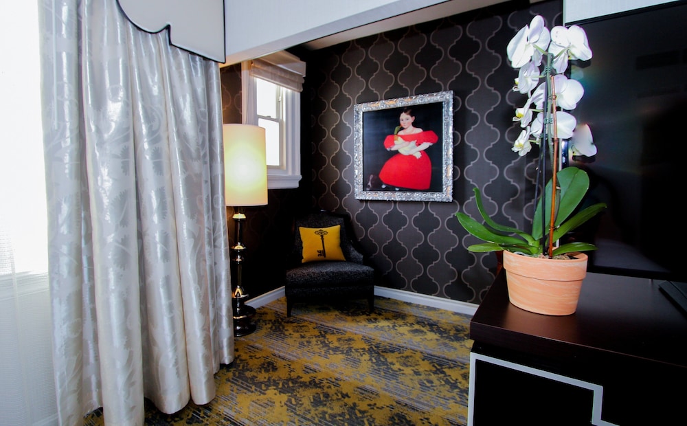 The Churchill Hotel near Embassy Row - photo 20
