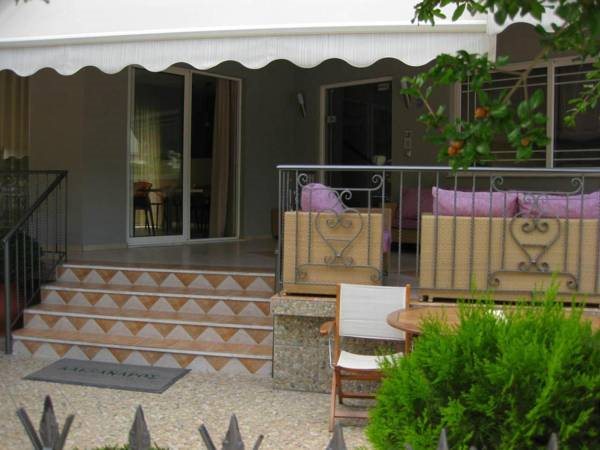 Alexandros - carbon neutral hotel in Kamena Vourla