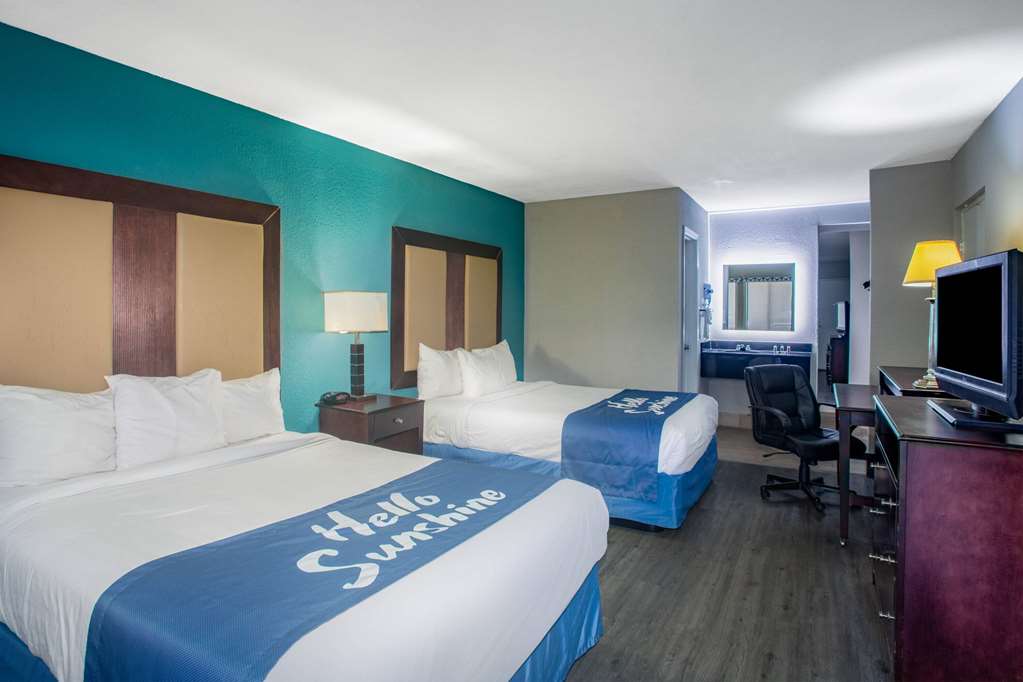 Days Inn by Wyndham Mobile I 65 - photo 17