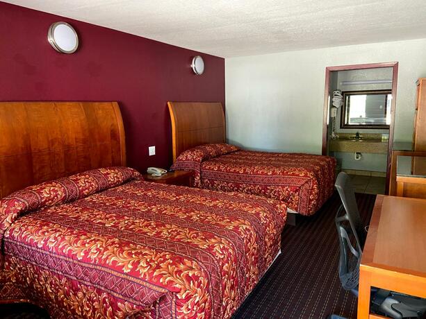 Embers Inn - photo 10