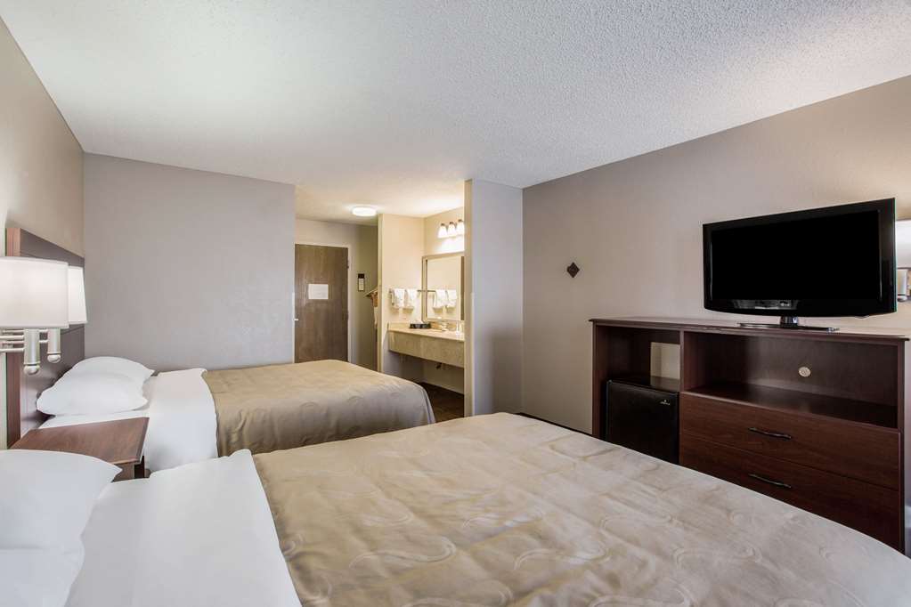Quality Inn & Suites Lawrence University Area - photo 14