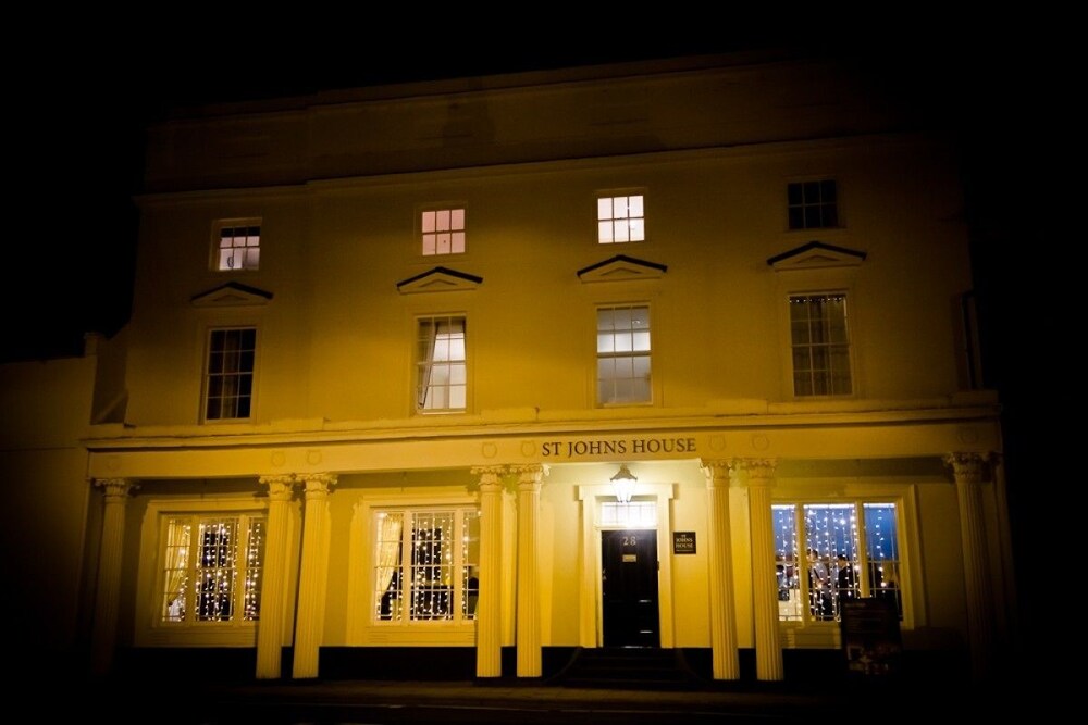 St Johns House Lichfield — 4-Star Luxury Hotel in Lichfield, United Kingdom