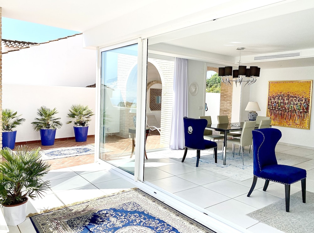 Mondrian Luxury Suites & Villas — 5-Star Luxury Hotel in Benalmadena, Spain
