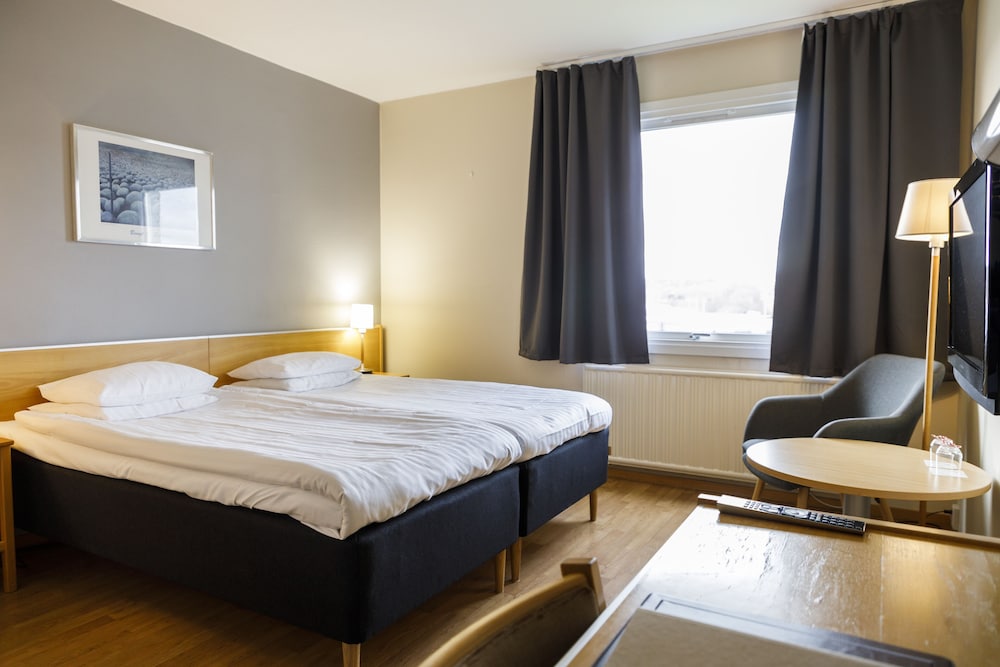 Hotell Nyboholm — hotel in Ulricehamn