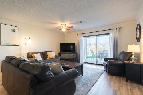 2Br Condo Close To The Strip Stairs Required 2 Pools Free Tickets Included Fhc 3 — 4-Star Luxury Hotel in Branson, United States