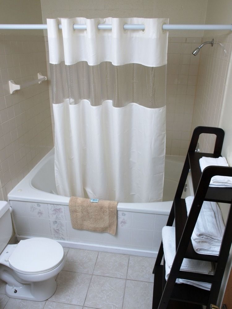 Economy Inn & Suites Gatlinburg - photo 27