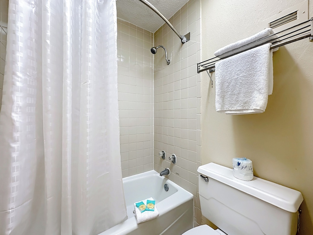 Stayable Jacksonville West - photo 26