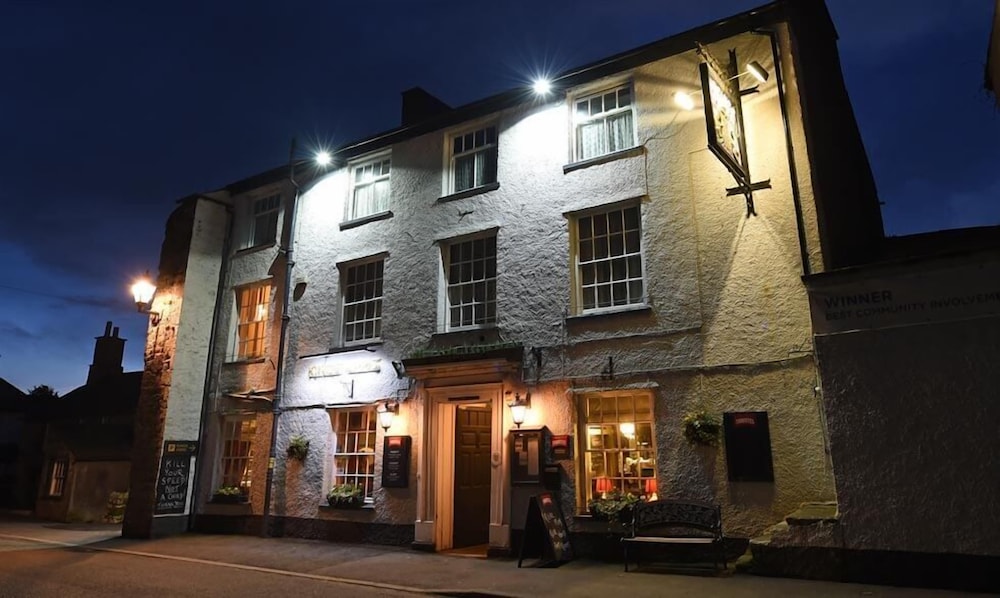 Kings Barn - carbon neutral hotel in Carnforth