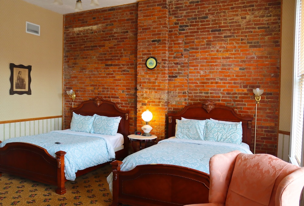 Hotel Millersburg - photo 38