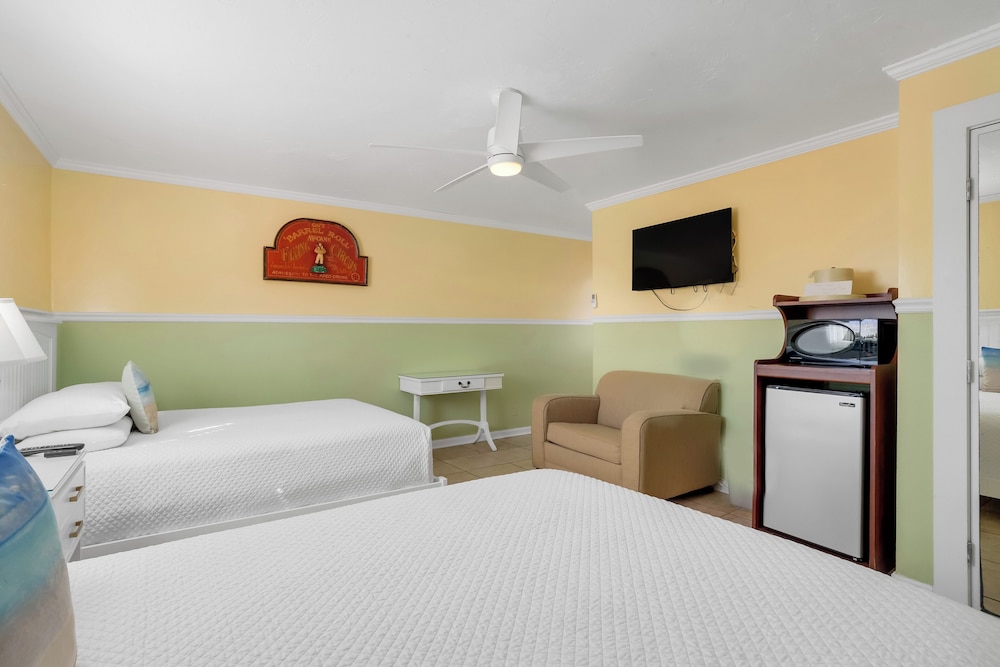 The Palms Hotel - photo 33