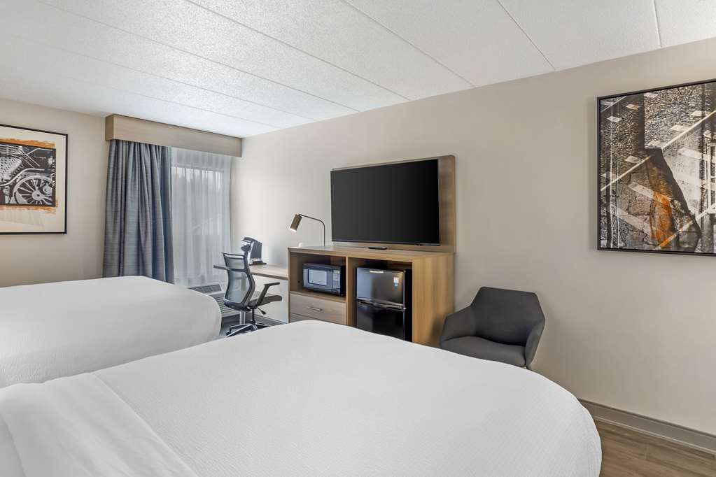 Best Western Plus Heritage Rail Inn Suites - photo 34