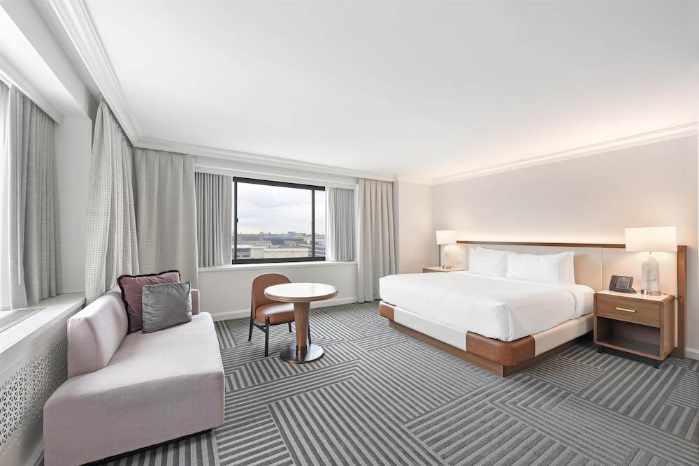 Capital Hilton - photo 26