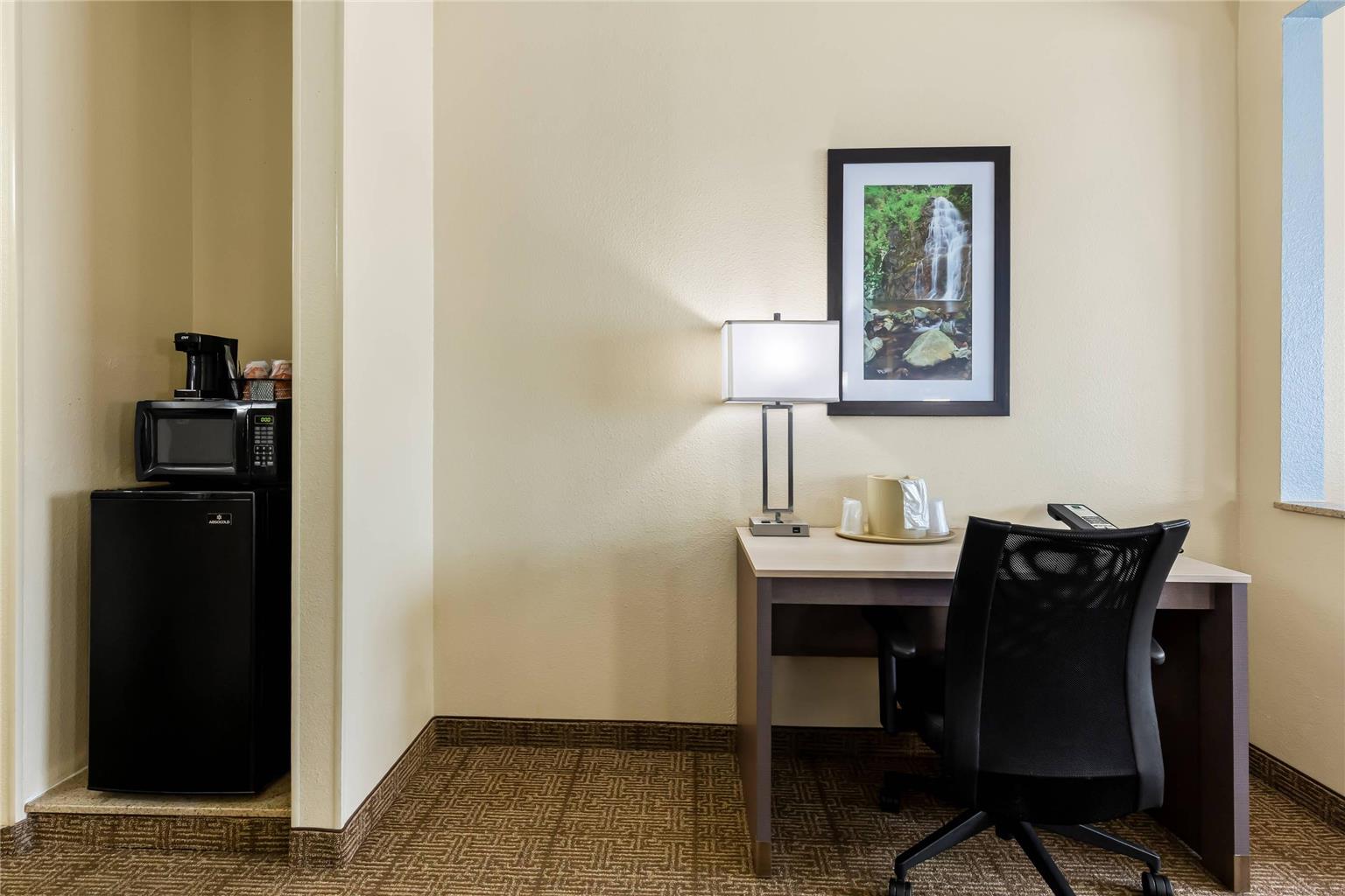Quality Inn and Suites Springfield Southwest near I 72 - photo 23
