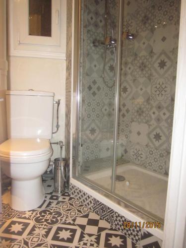 LivinParis Luxury 2 Bedrooms Grands Boulevards I — 4-Star Luxury Hotel in Paris, France